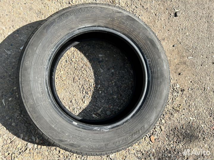 Yokohama BluEarth AE50 215/65 R17 99