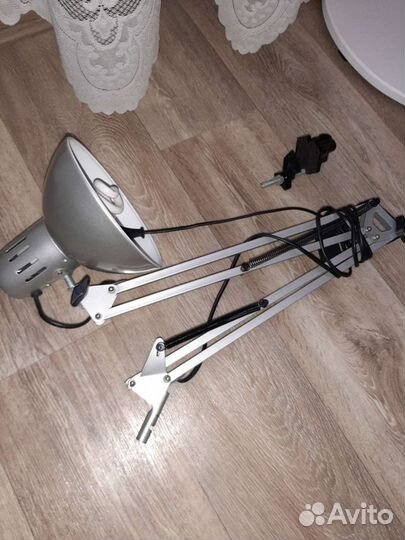 Осветительная лампа