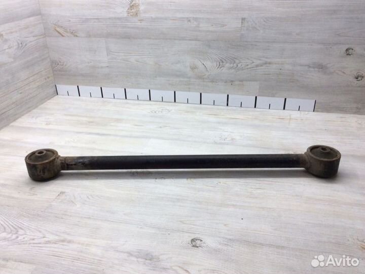 Тяга задняя продольная Toyota Land Cruiser 200