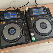 Pioneer CDJ-2000 nexus