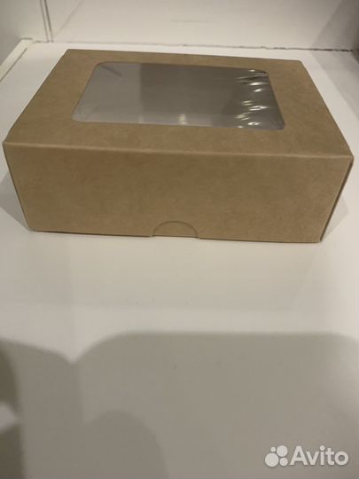 Коробка для кондитерских изделий