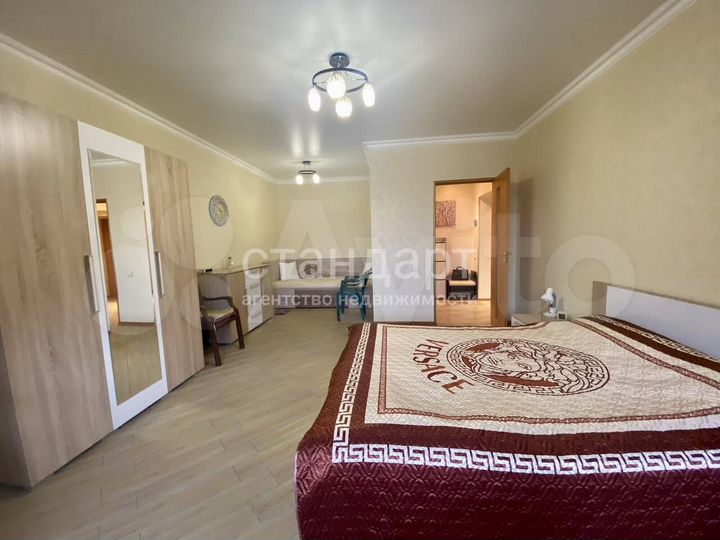 1-к. квартира, 53 м², 5/5 эт.