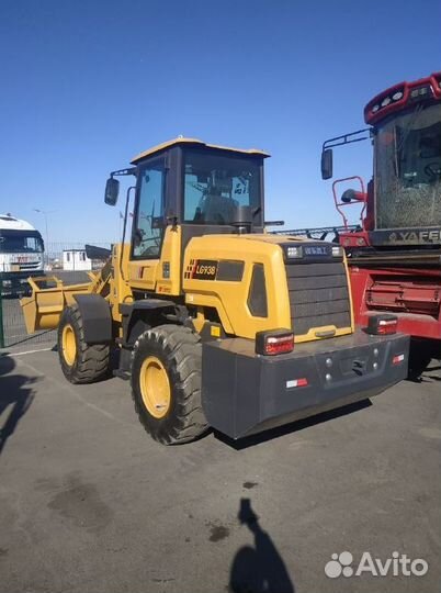 Фронтальный погрузчик LuGong LG 938, 2023