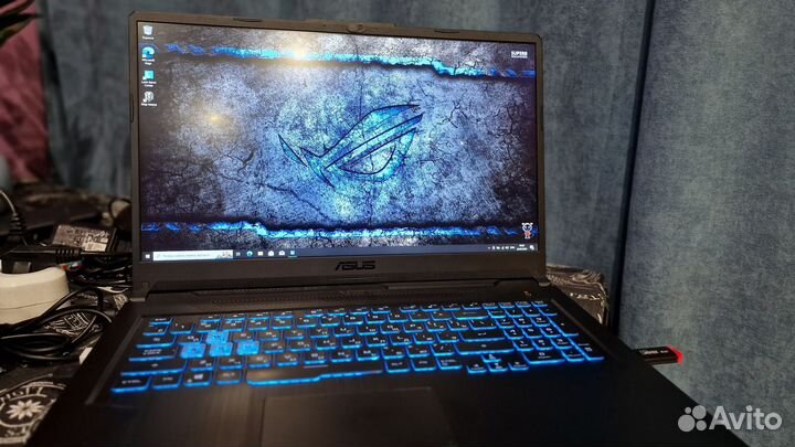 Ноутбук Asus tuf gaming F17 fx706l