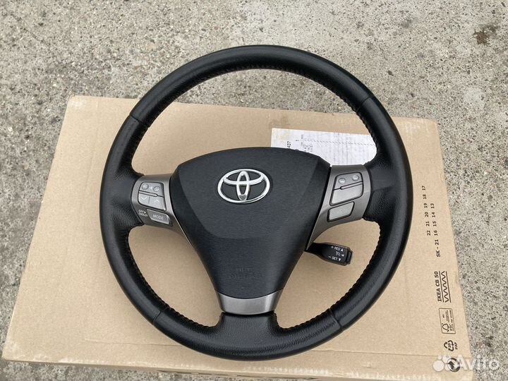 Руль в сборе Toyota Venza 2009-2012