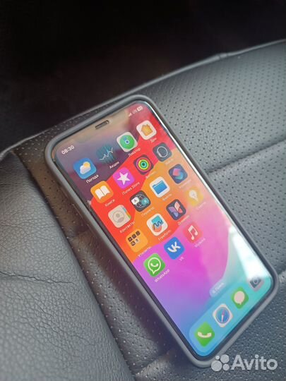 iPhone 11 Pro, 64 ГБ