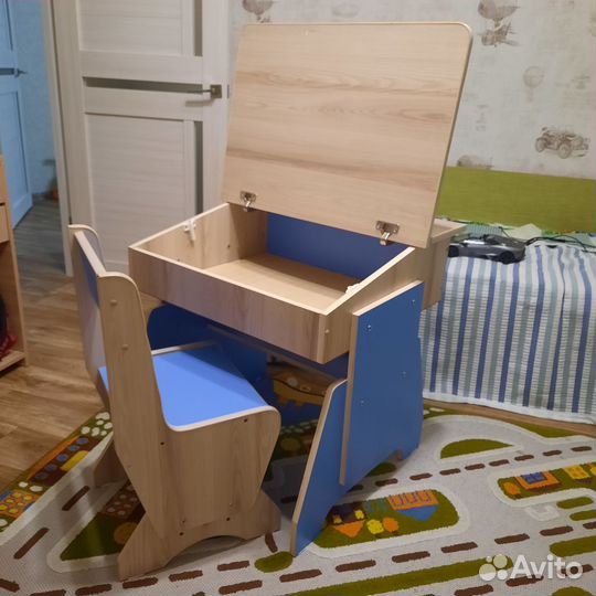 Детский письменный стол бу