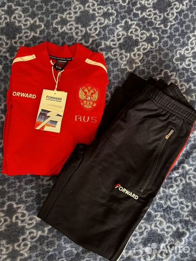 Спортивный костюм Forward