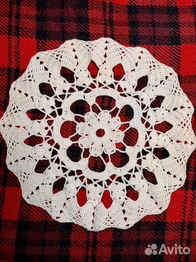 Винтаж, вязаные салфетки, Германия- 29*29;24*24