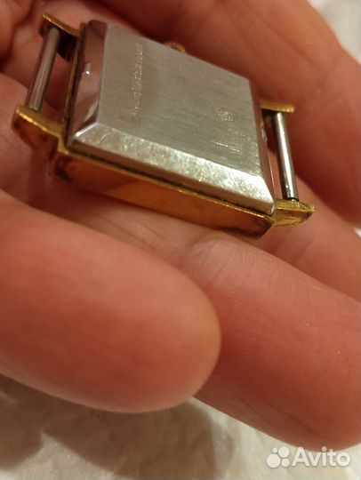 Наручные часы ракета