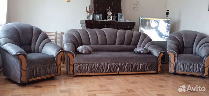 Перетяжка мягкой мебели