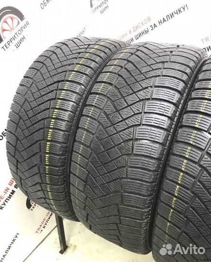 Pirelli Ice Zero FR 225/45 R18 94Q