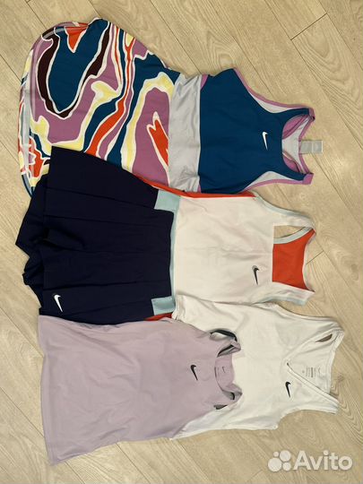 Теннисная одежда nike
