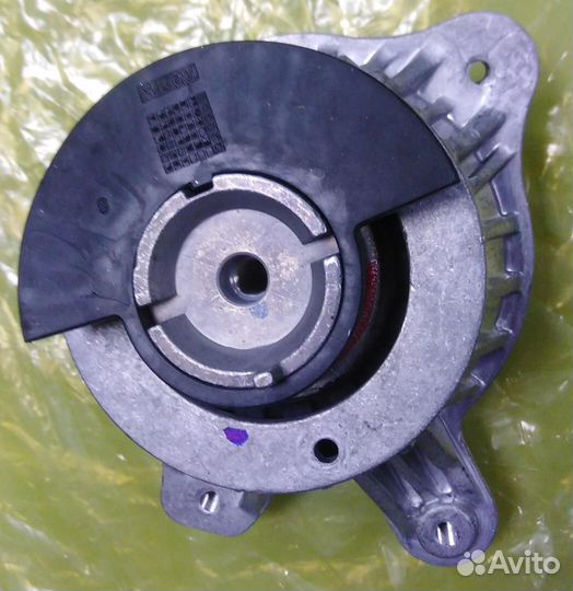 Подушка двс L W213 (A2132400700)