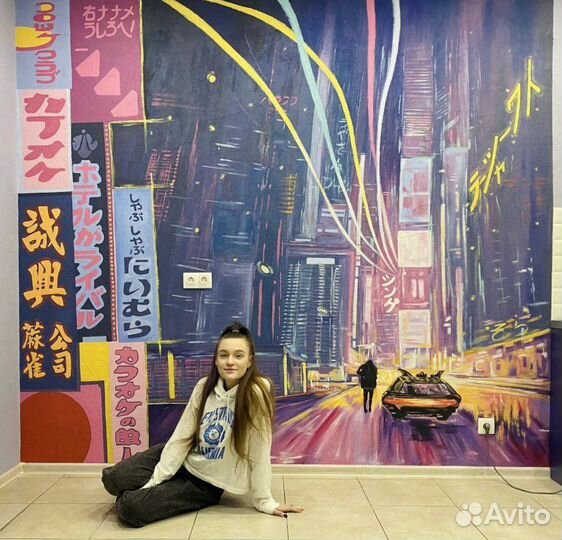 Роспись стен. Художник