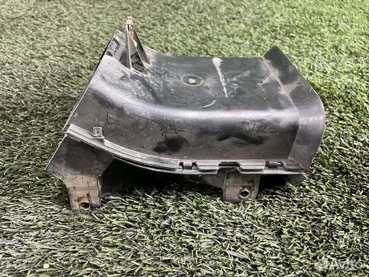 Воздуховод охлаждения тормозов передний левый Bmw