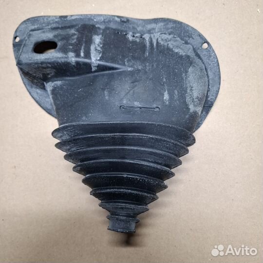 Пыльник рулевой тяги RH BRP 506151725