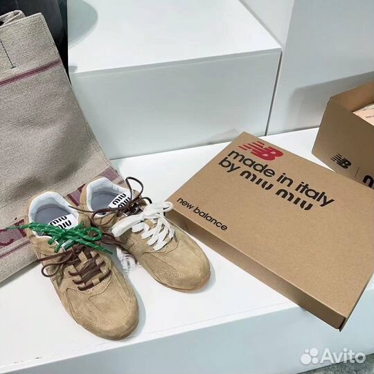 Кроссовки женские New Balance x Miu Miu