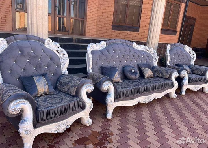 Диван в дом