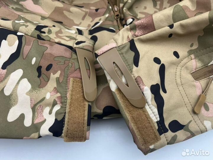 Военная форма теплая софтшел с шевронами