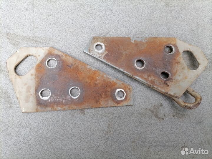 Крюк буксировочный для Mazda 626 (GE) 1992-1997