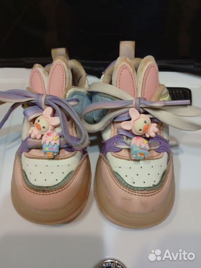 Кроссовки для девочки 25 размер