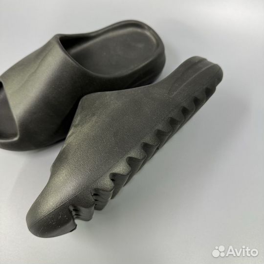 Шлепанцы adidas yeezy slide “onyx”