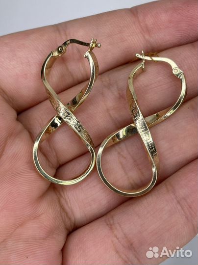 Золотые серьги 2.69 гр., лимонка