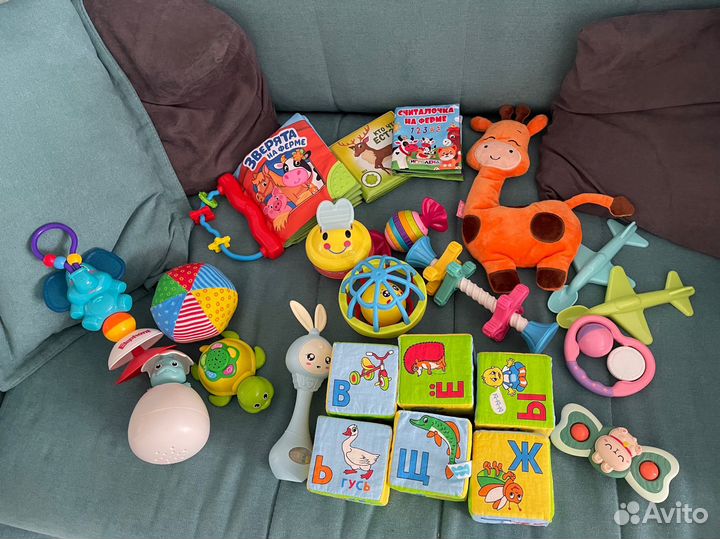 Развивающие игрушки пакетом