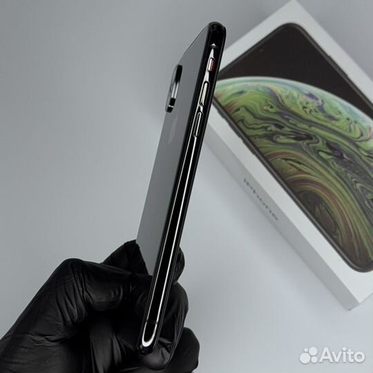 iPhone Xs, 64 ГБ