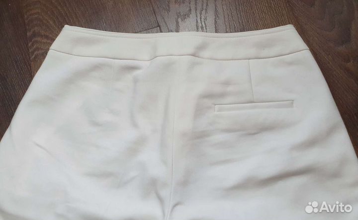 Белые брюки