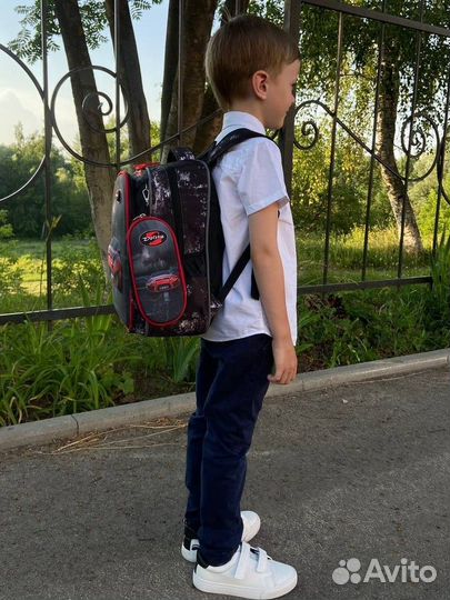 Школьный рюкзак сумка портфель новый для мальчика