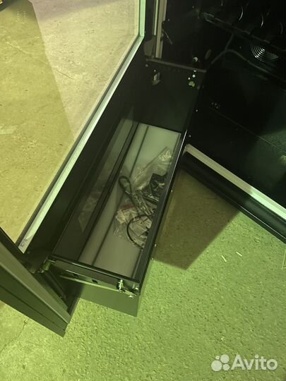 Снековый автомат KV10