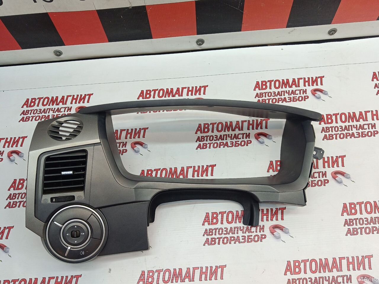 Накладка щитка приборов Ssangyong Kyron