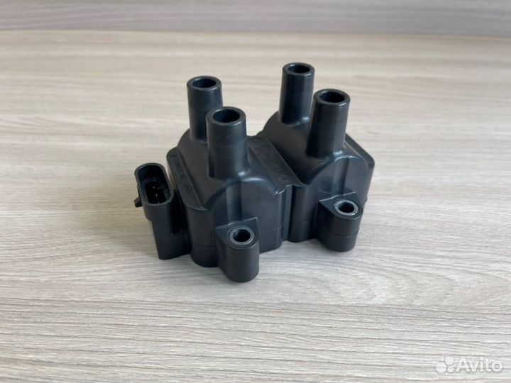 Катушка зажигания Renault Logan