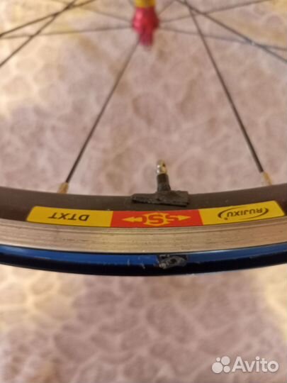 Шоссейные колеса 28/700с, 1496 грамм