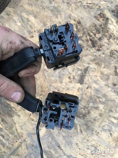 Подрулевые переключатели на Лада Приора