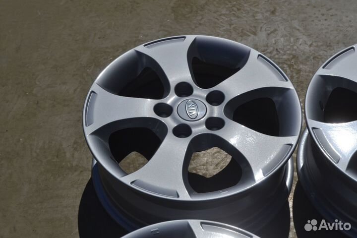 Диски Литые R16 5x114.3 et48 dia67.1 KIA original