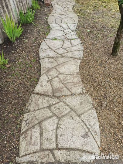 Форма для изготовления дорожек