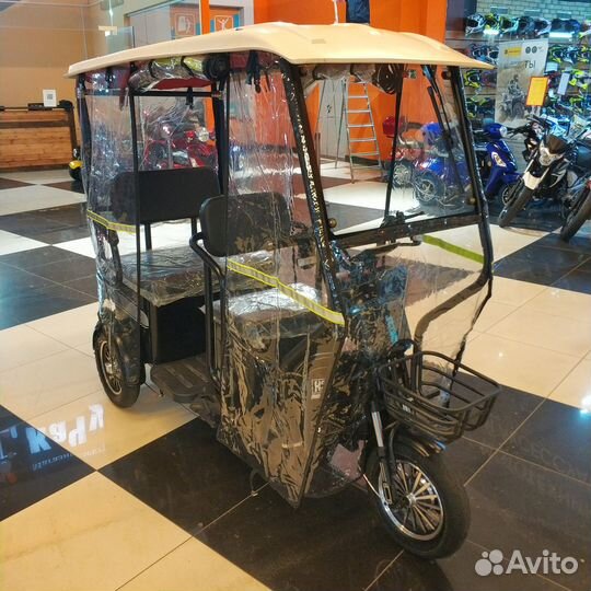 Электрический трехколесный скутер Syccyba T1/T2