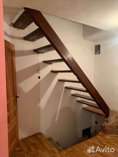 Столяр плотник мебельщик