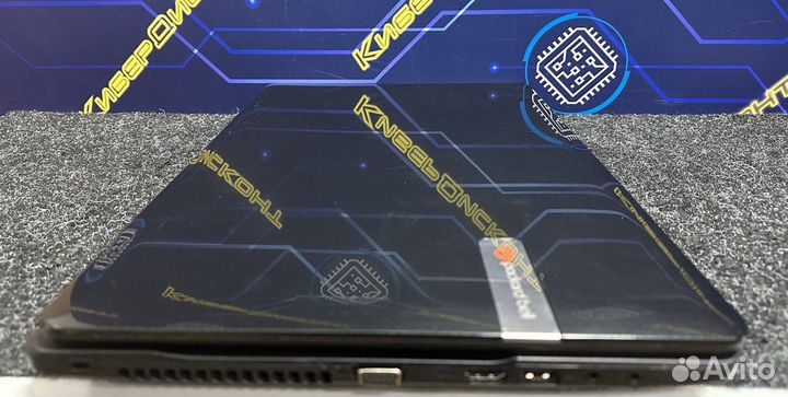 Packard Bell 17.3 (Pentium B940, 8GB, HD 6470M)