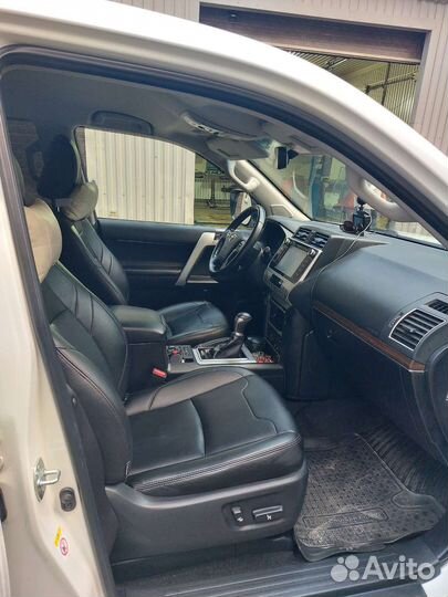 Водитель на личном авто бизнескласса