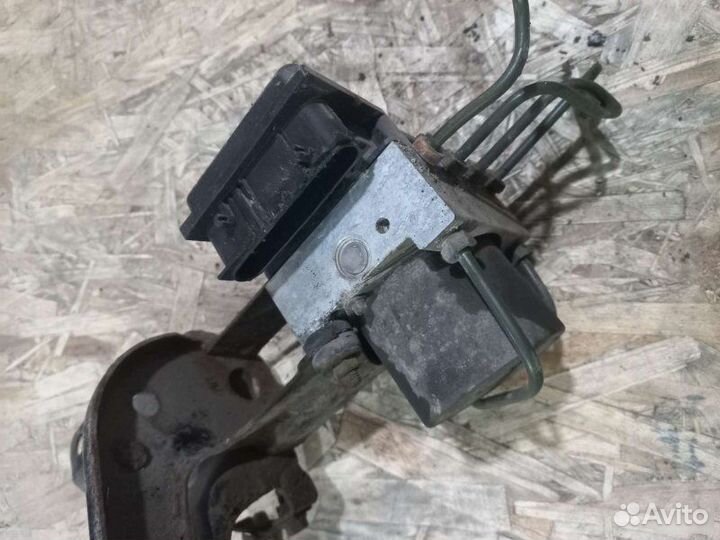 Блок ABS Nissan Almera N16 2002-2006