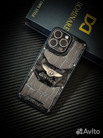Чехол на iPhone 16 pro max Bentley карбон