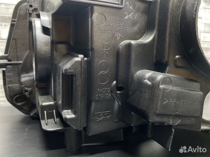 Корпус фары Land Rover Discovery 4 (2013-2016гг.)