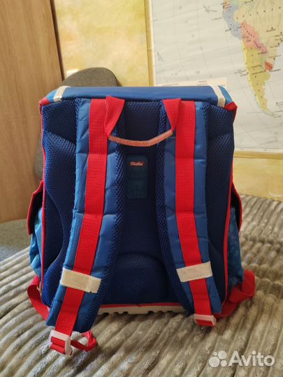 Рюкзак школьный