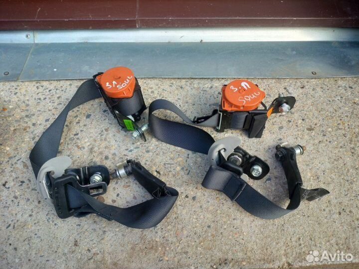 Ремень безопасности задний левый Kia Soul хэтчбек