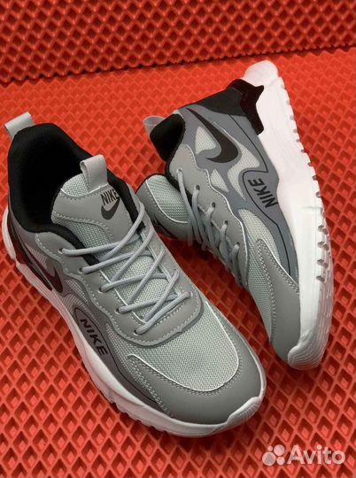 Nike: Новые, серые, 41-45, для индивидуальности