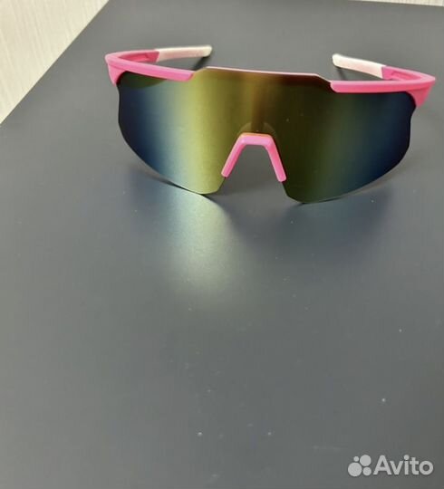 Очки солнцезащитные спортивные